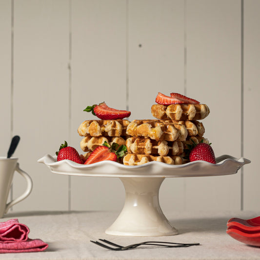 Large Footed Plate Cook & Host
