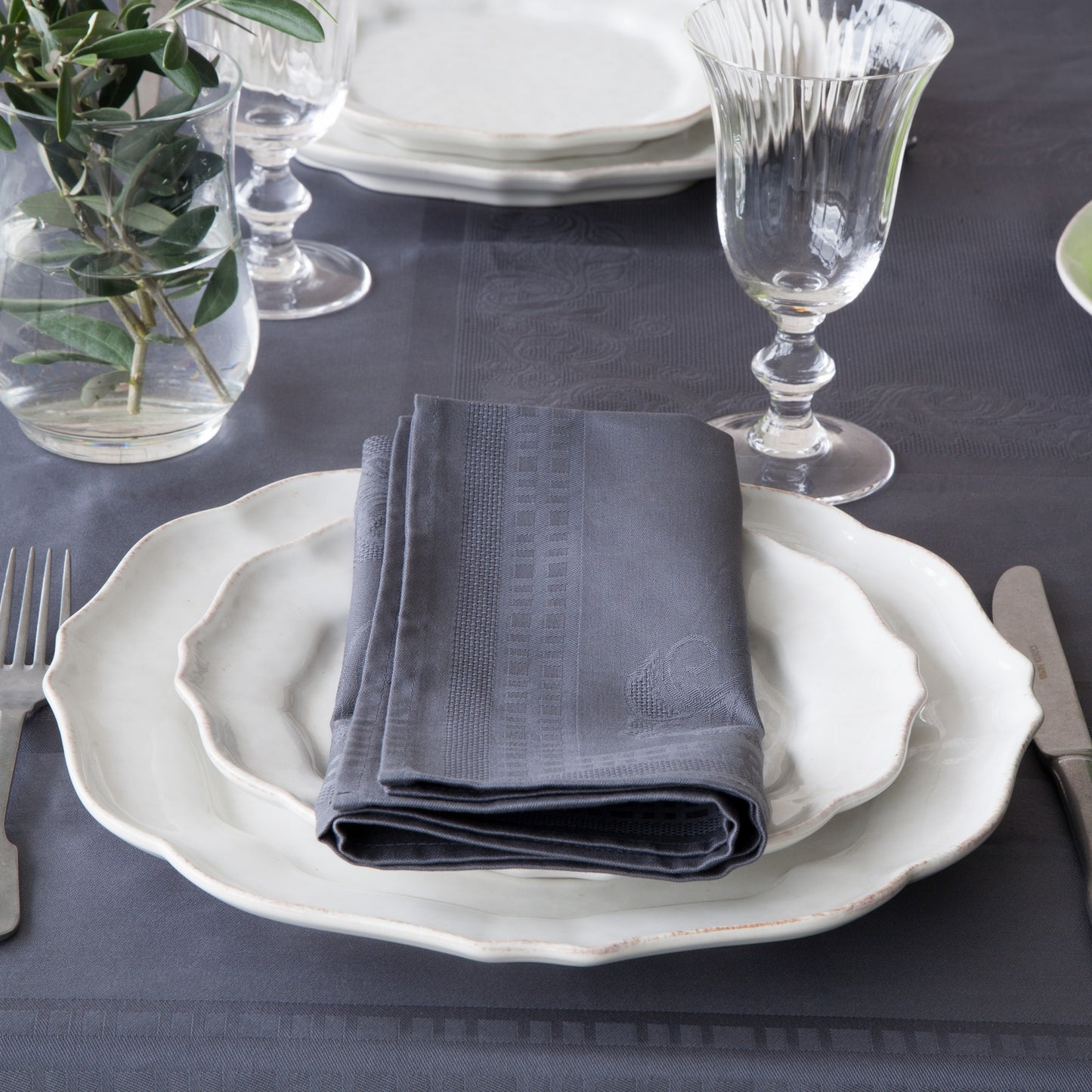 Napkin 100% Cotton Ana